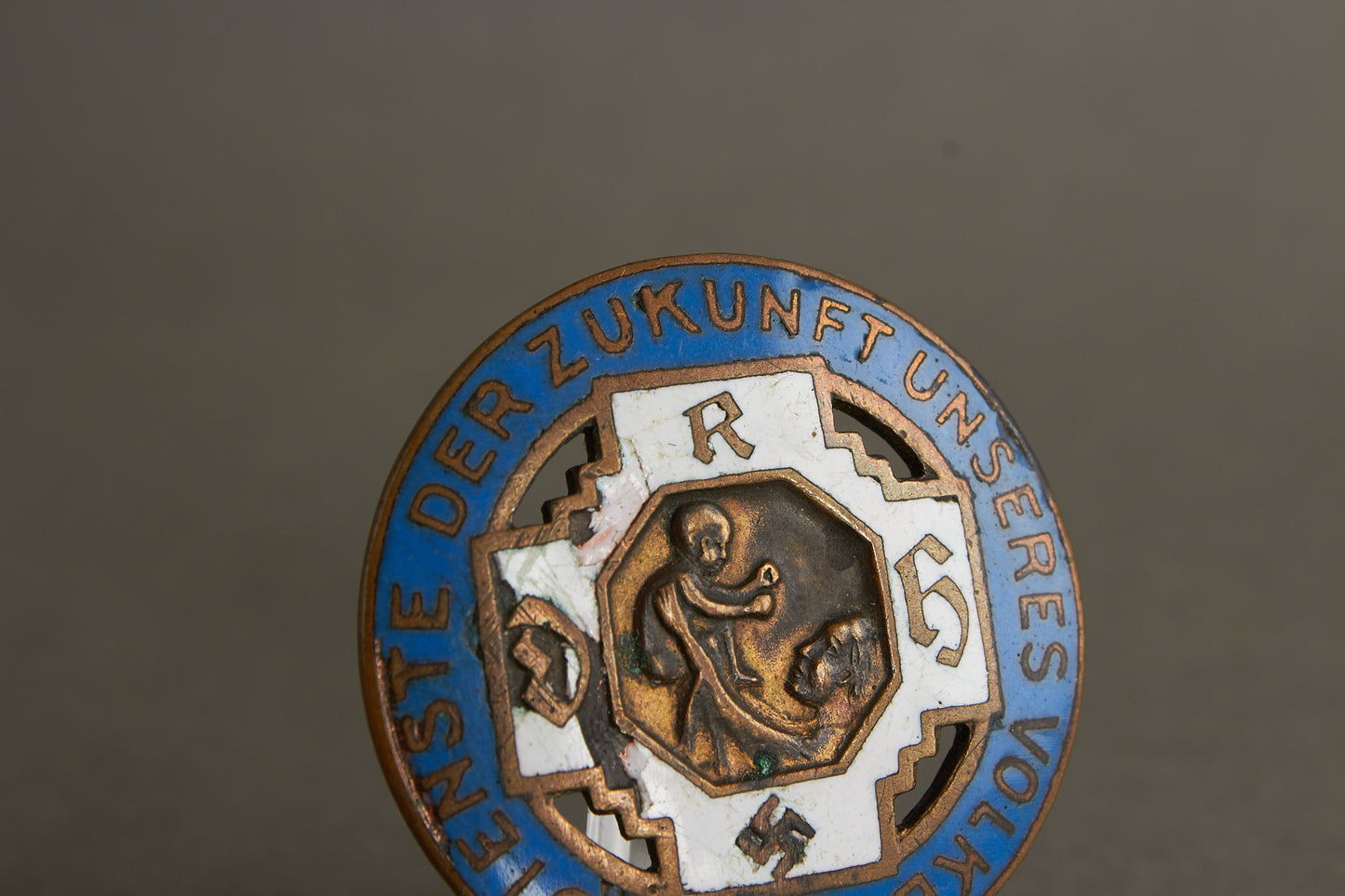 RDH (Reichsfachschaft Deutscher Hebammen) Brosche. Original.