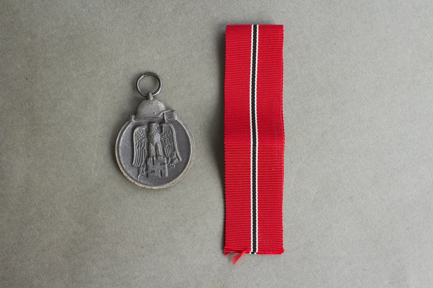 "Winterschlacht im Osten" Medal. Maker marked "76"(?). Original.