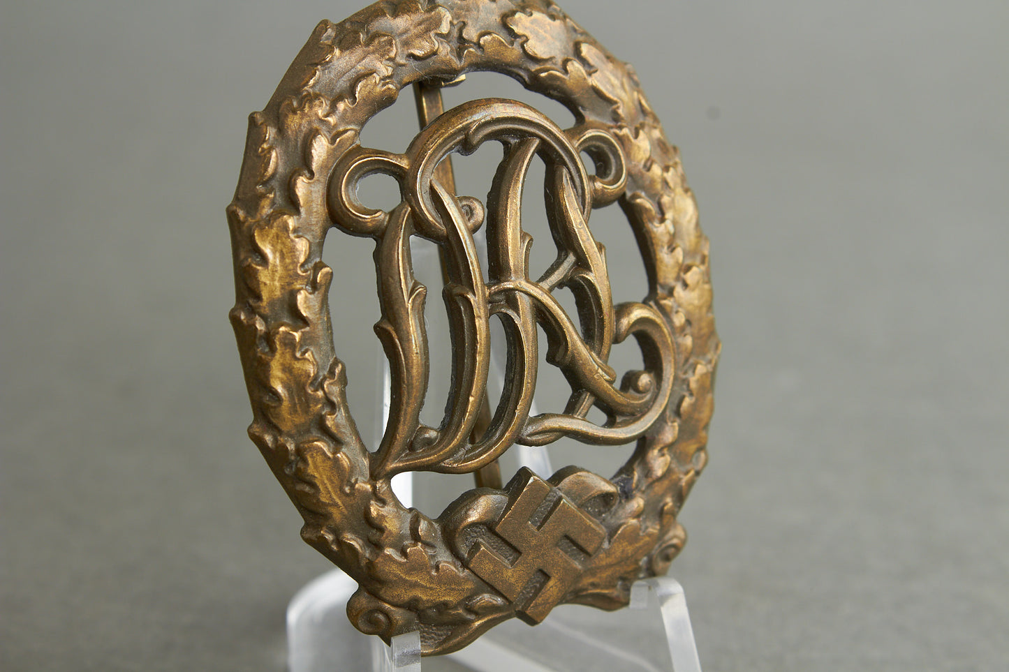 "Reichssportabzeichen DRL" in Bronze. Original.