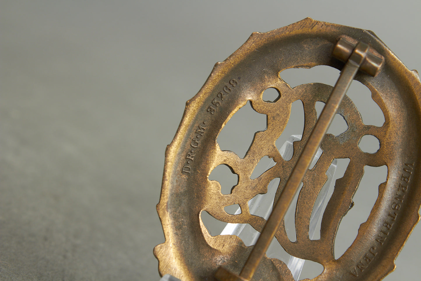 "Reichssportabzeichen DRL" in Bronze. Original.