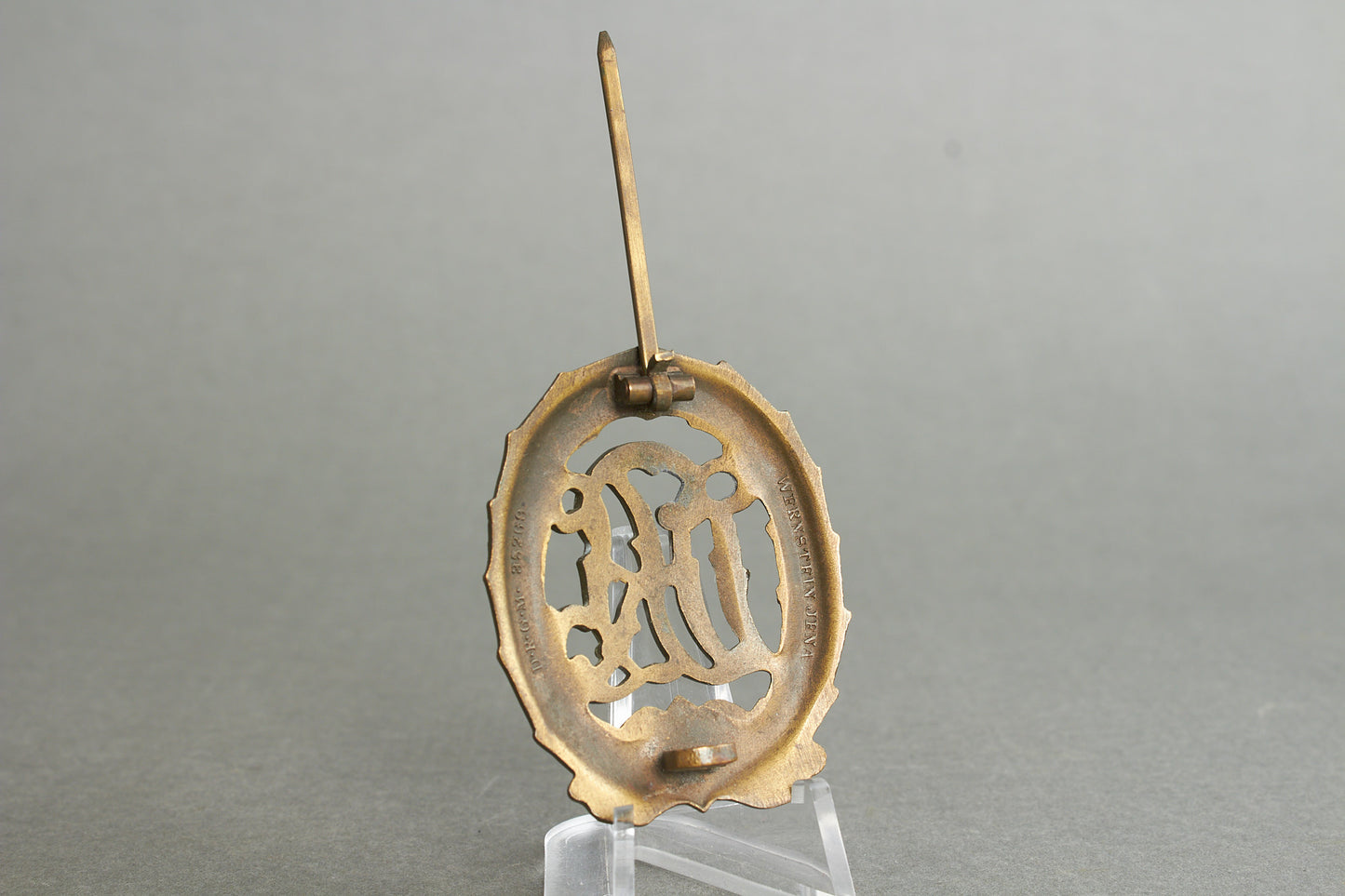"Reichssportabzeichen DRL" in Bronze. Original.