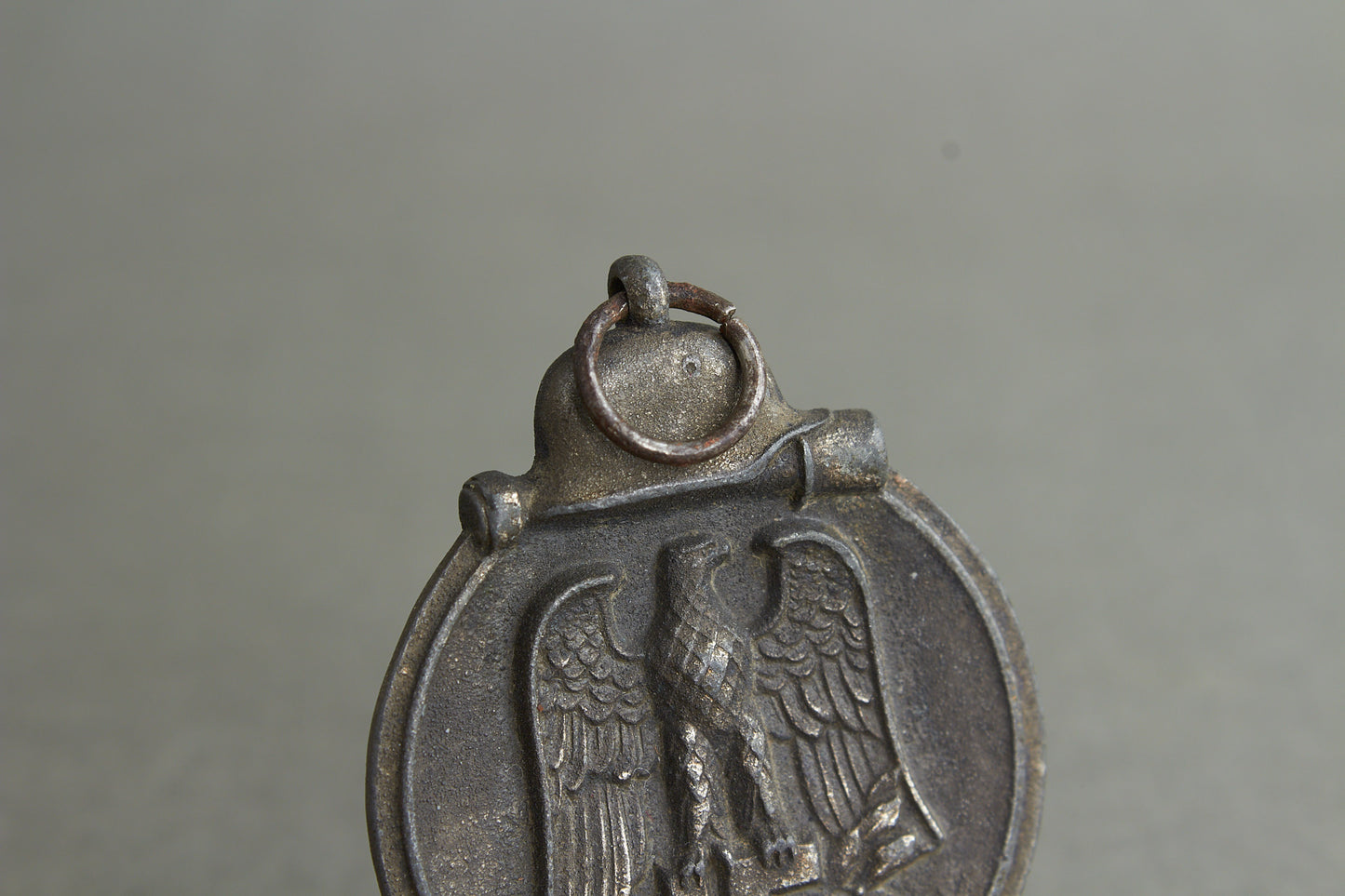 "Winterschlacht im Osten" Medal. Unmarked. Original.