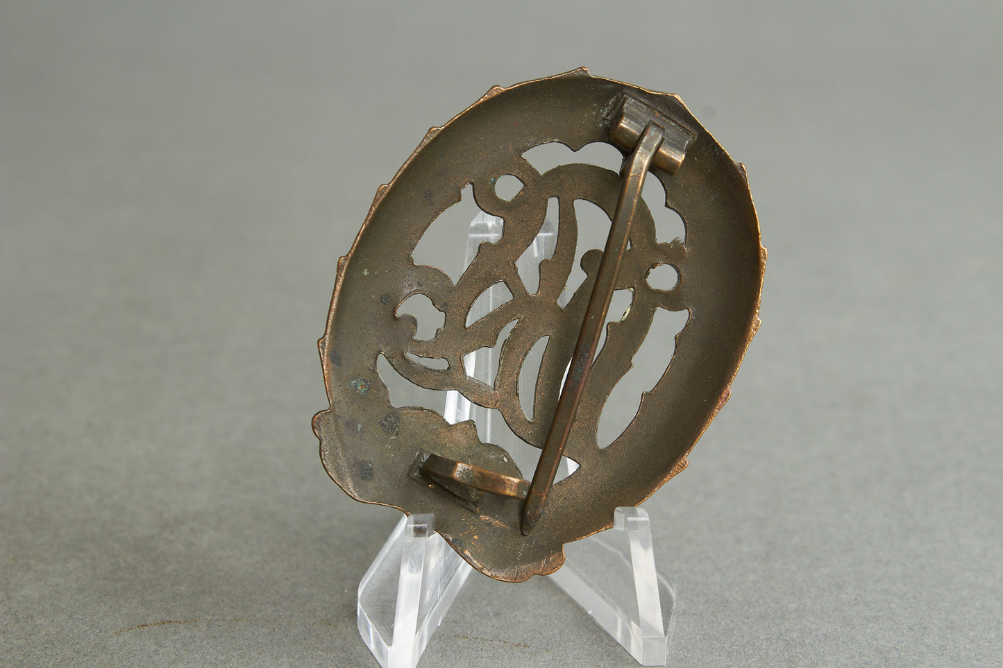 "Reichssportabzeichen DRL" in Bronze. Original.