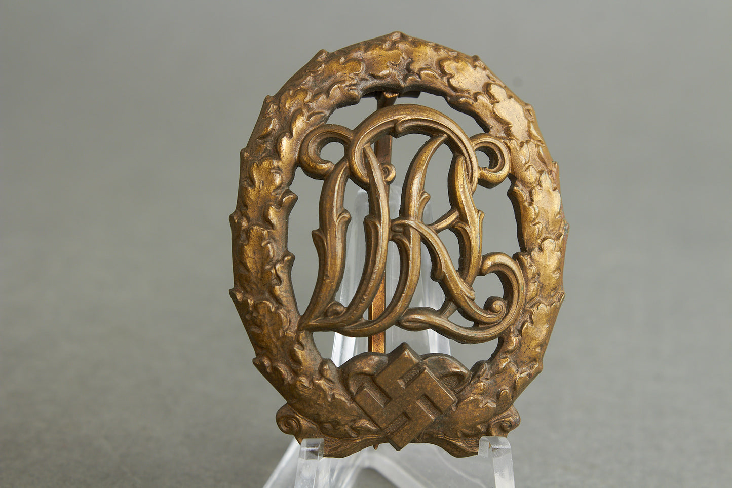 "Reichssportabzeichen DRL" in Bronze. Original.