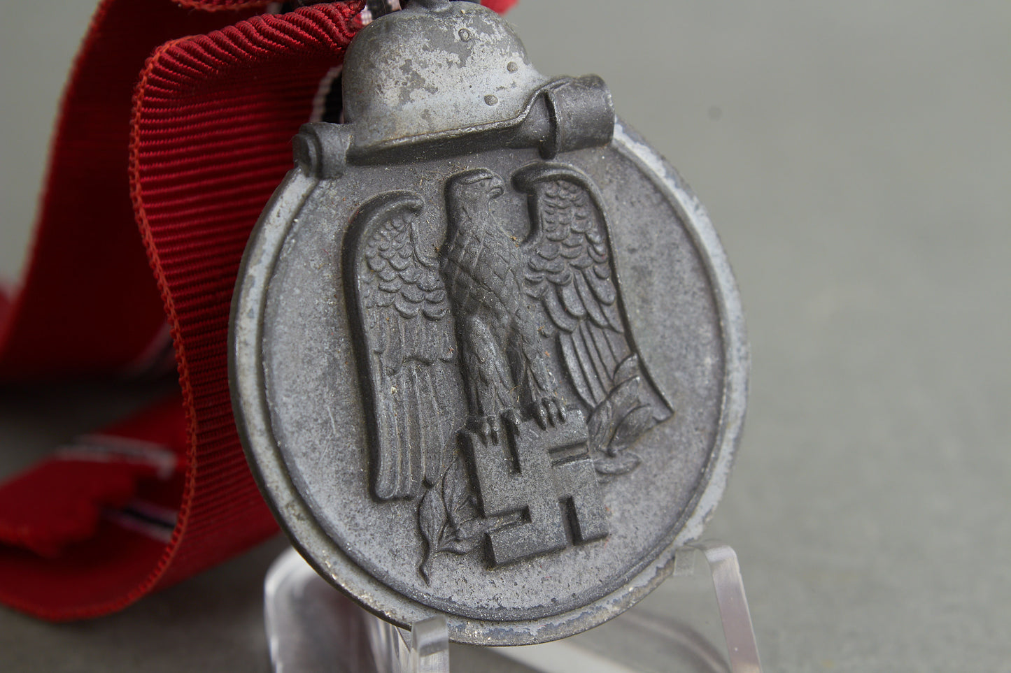 "Winterschlacht im Osten" Medal. Maker marked "10". Original.