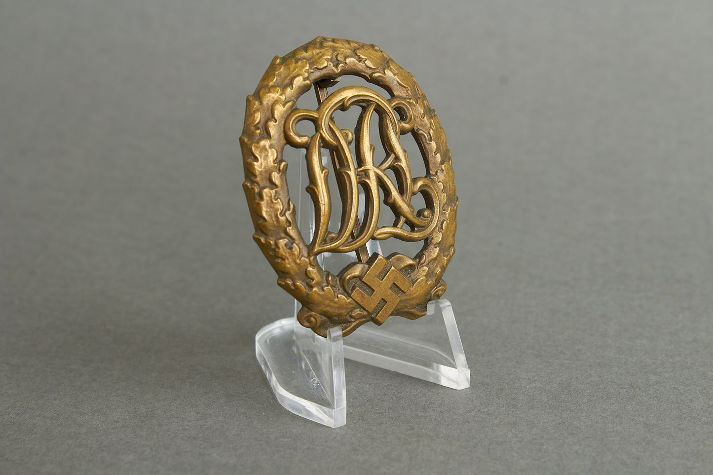 "Reichssportabzeichen DRL" in Bronze. Original.