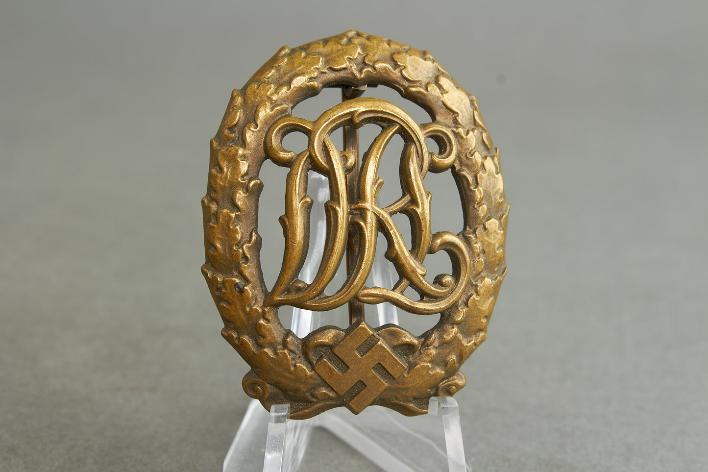 "Reichssportabzeichen DRL" in Bronze. Original.