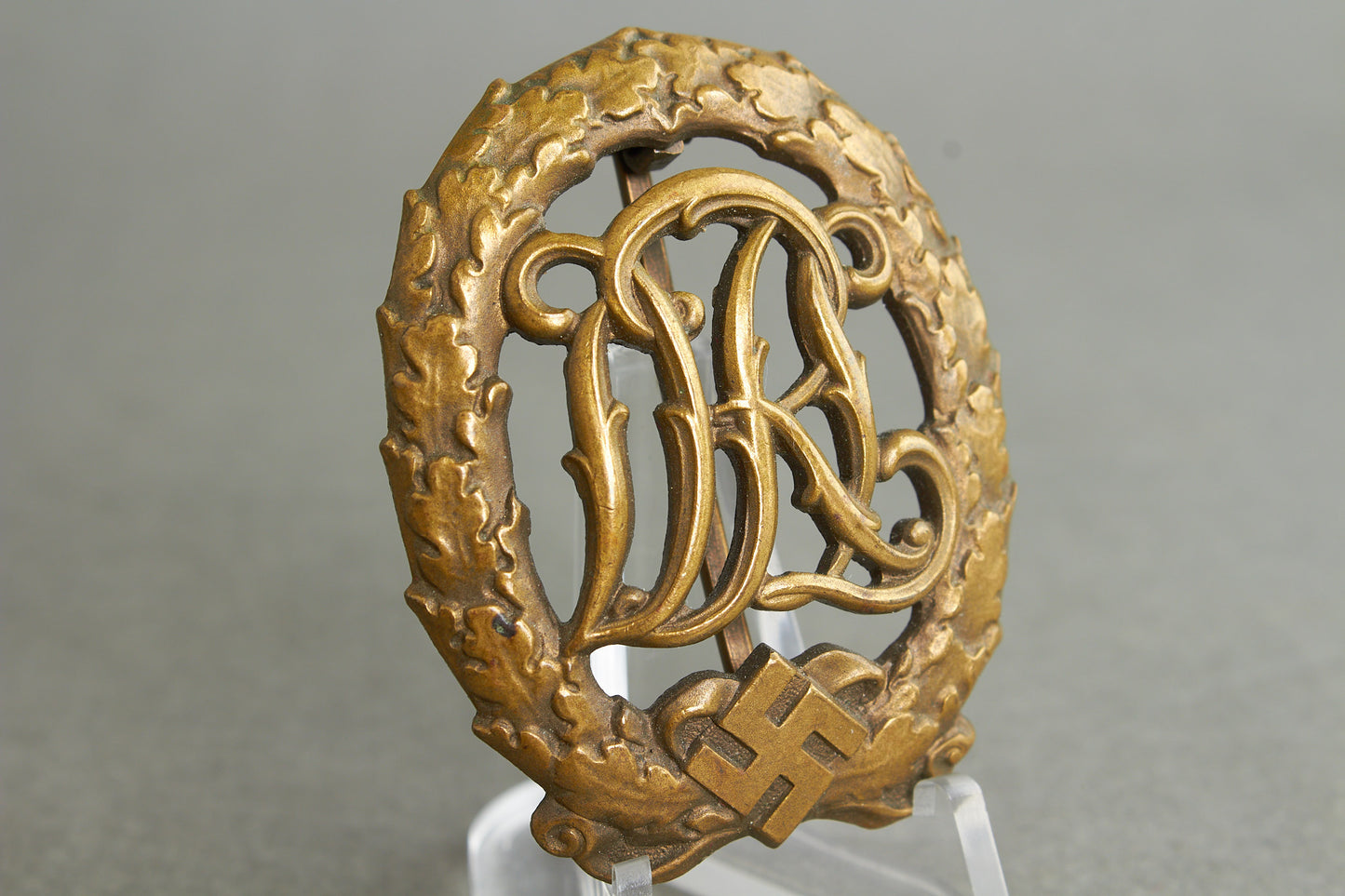 "Reichssportabzeichen DRL" in Bronze. Original.