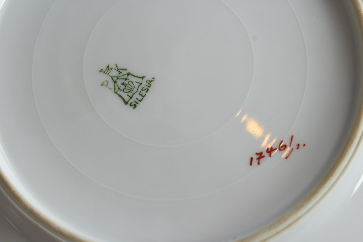 Matching set of "Patriotische Kaffeetasse & Teller" Commemorative Coffee Cup and Plate. Bright colors and no damages. Original.