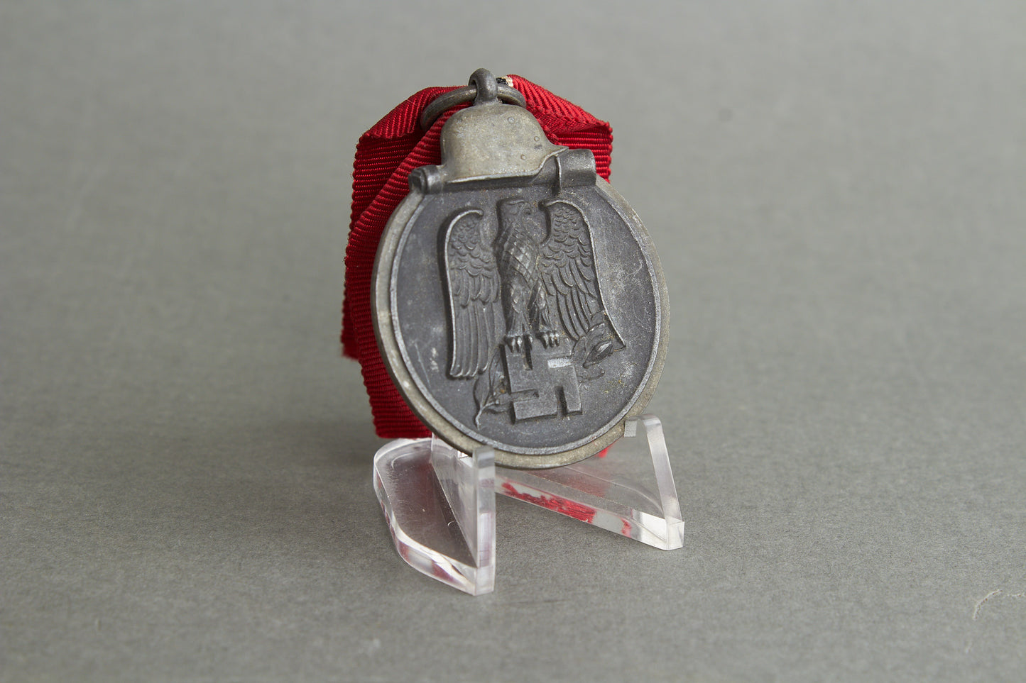 "Winterschlacht im Osten" Medal. Unmarked. Original.