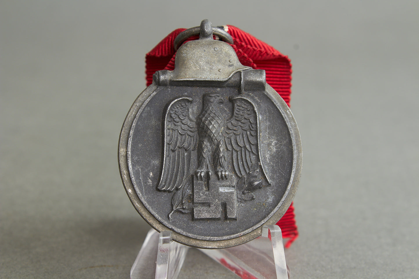 "Winterschlacht im Osten" Medal. Unmarked. Original.