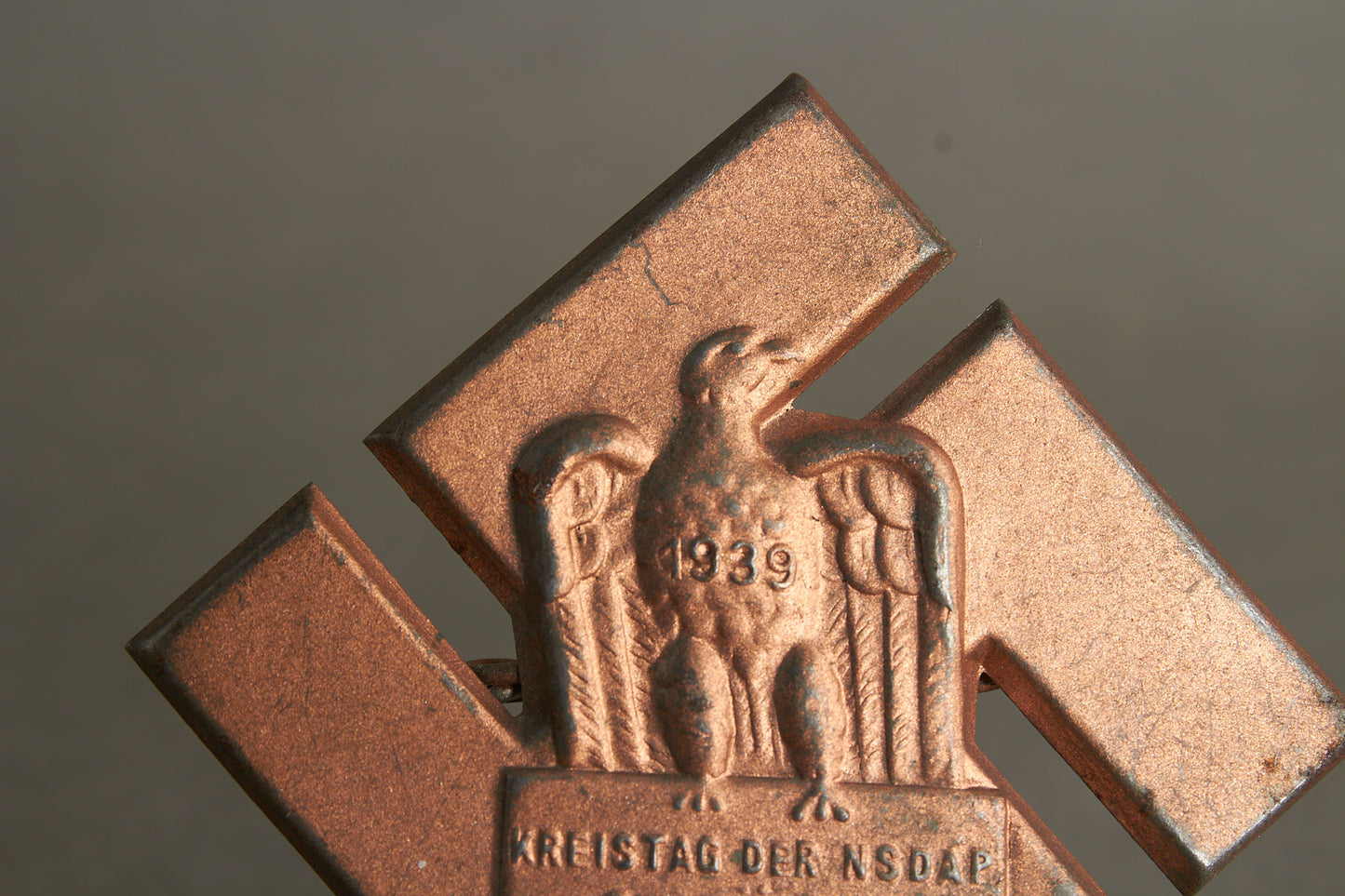 NSDAP "Kreistag der NSDAP 1939" Tinnie. Original.