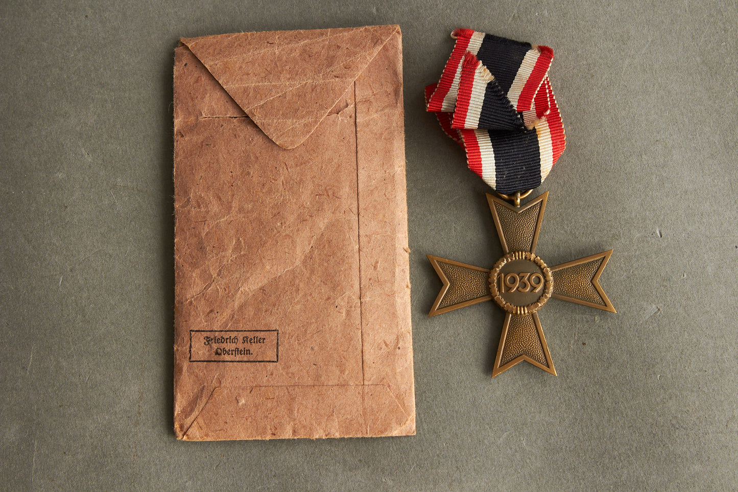 "Kriegsverdienstkreuz 2. Klasse". In envelope. Original.