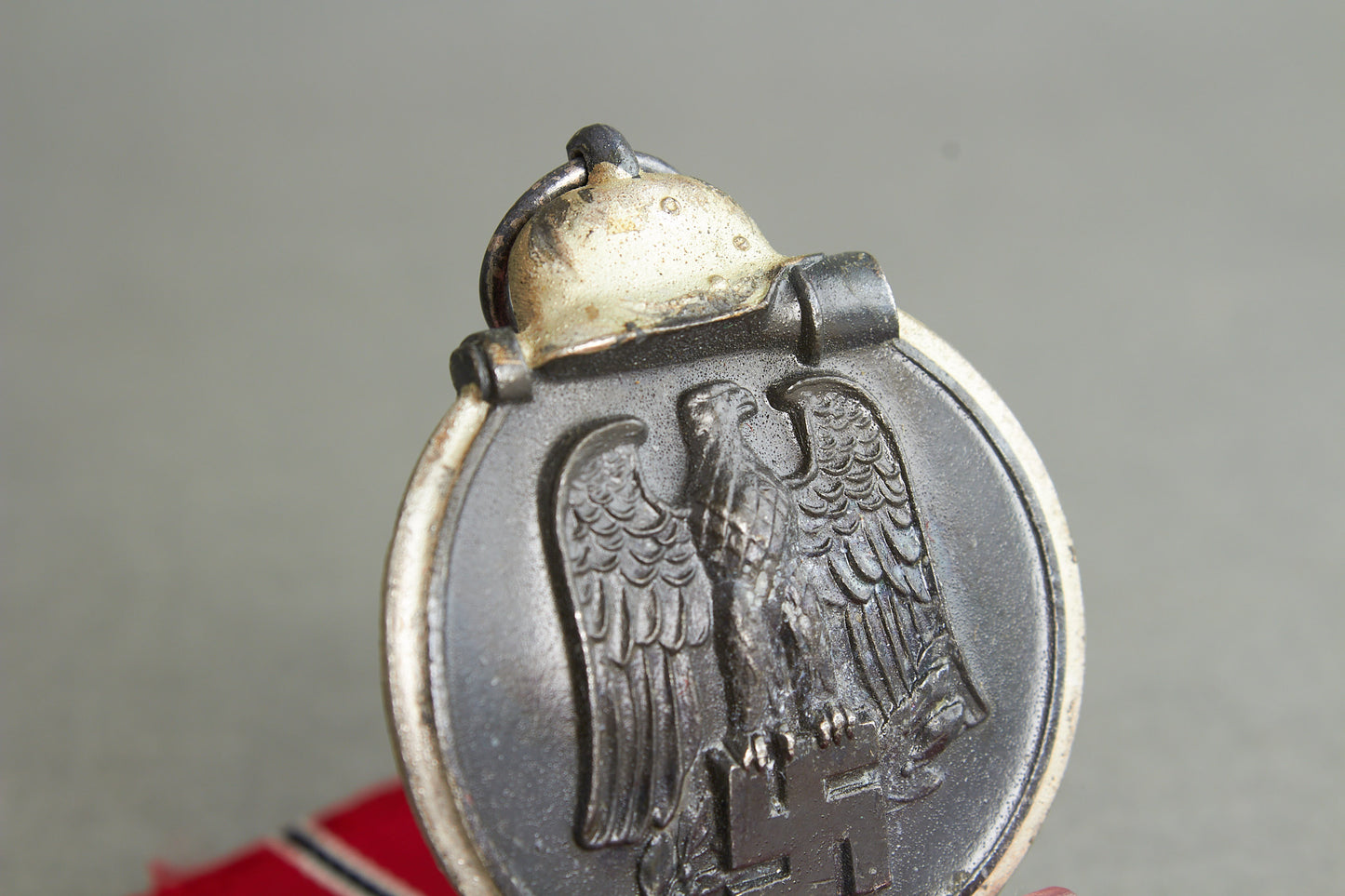 "Winterschlacht im Osten" Medal. Unmarked. Original.