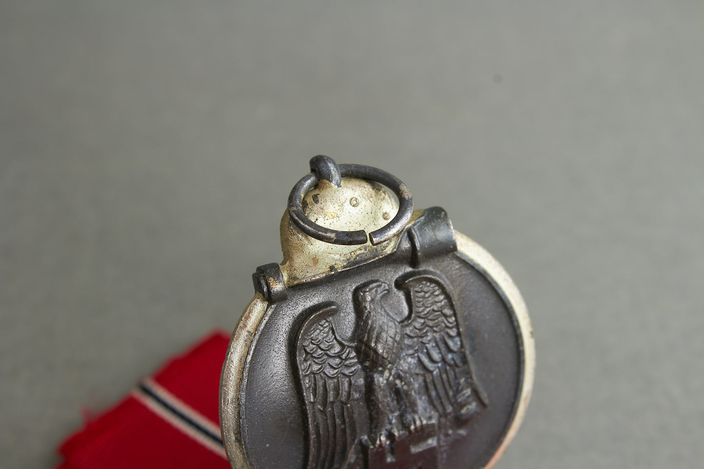 "Winterschlacht im Osten" Medal. Unmarked. Original.