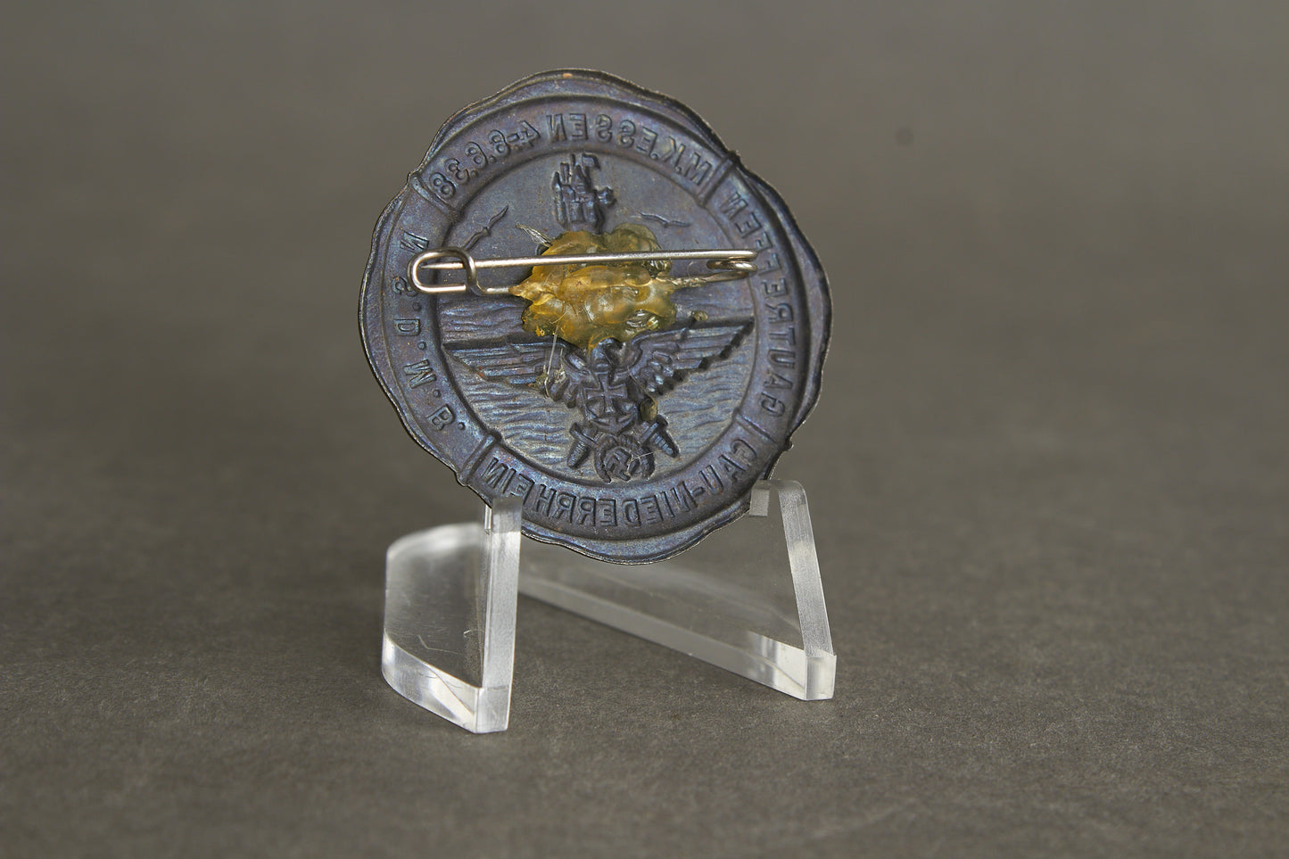 N.S.D.M.B. (Nationalsozialistischer Deutscher Marinebund) Tinnie. Repaired Needle. Original.