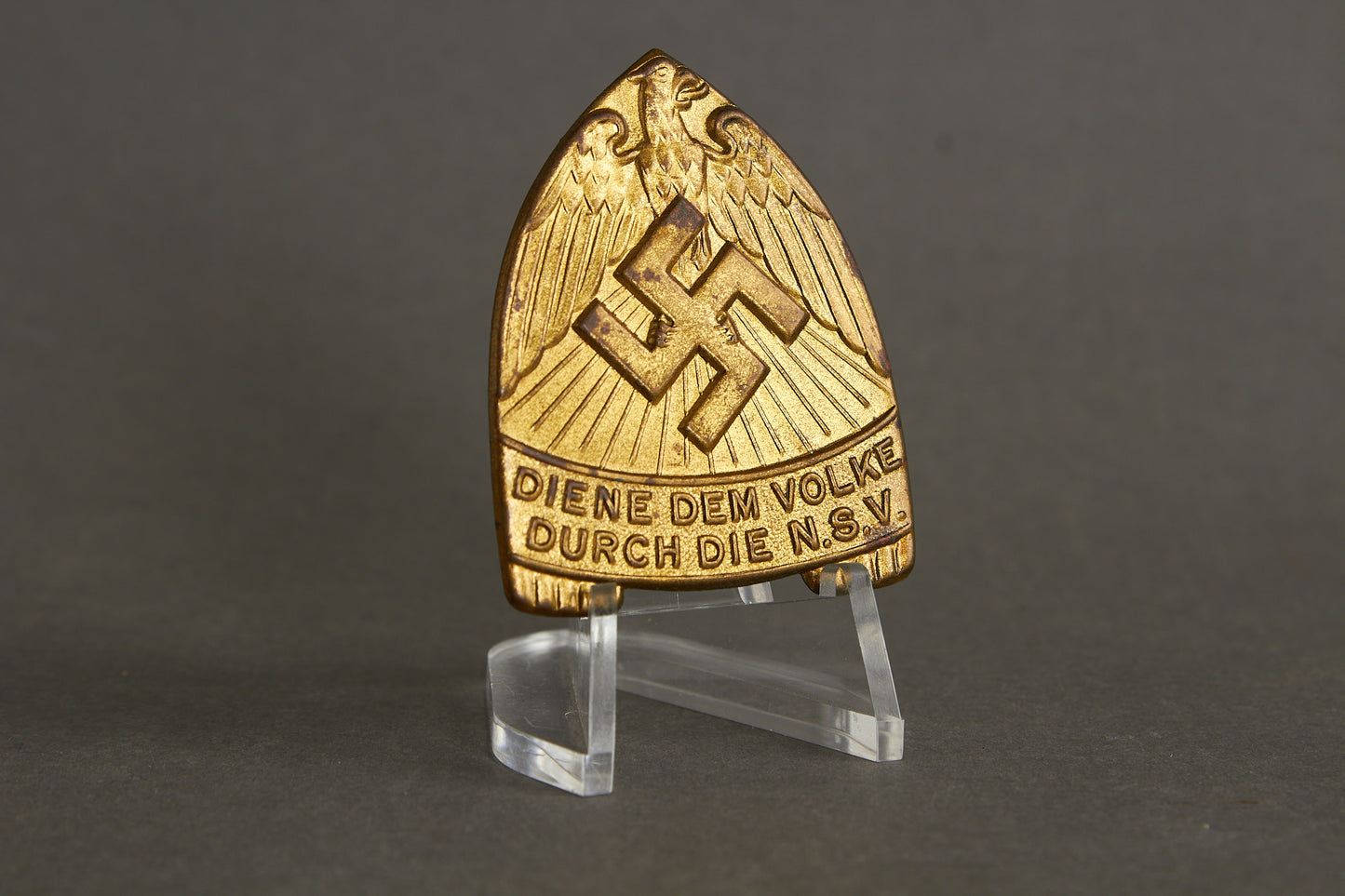 N.S.V (Nationalsozialistische Volkswohlfahrt) Tinnie. Original.