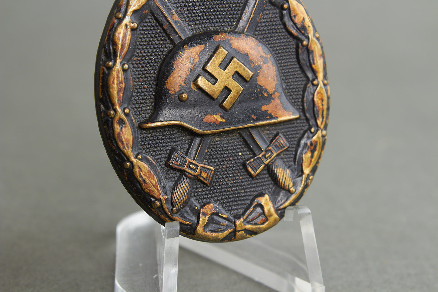 Wound Badge "Verwundetenabzeichen" in Black. Original.