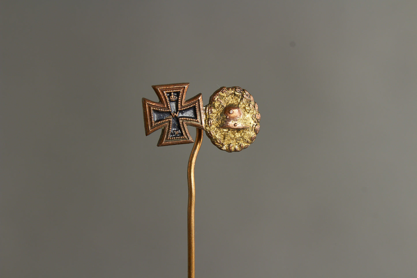 Miniature Iron Cross & Wound badge in Gold miniature stickpin. Original.