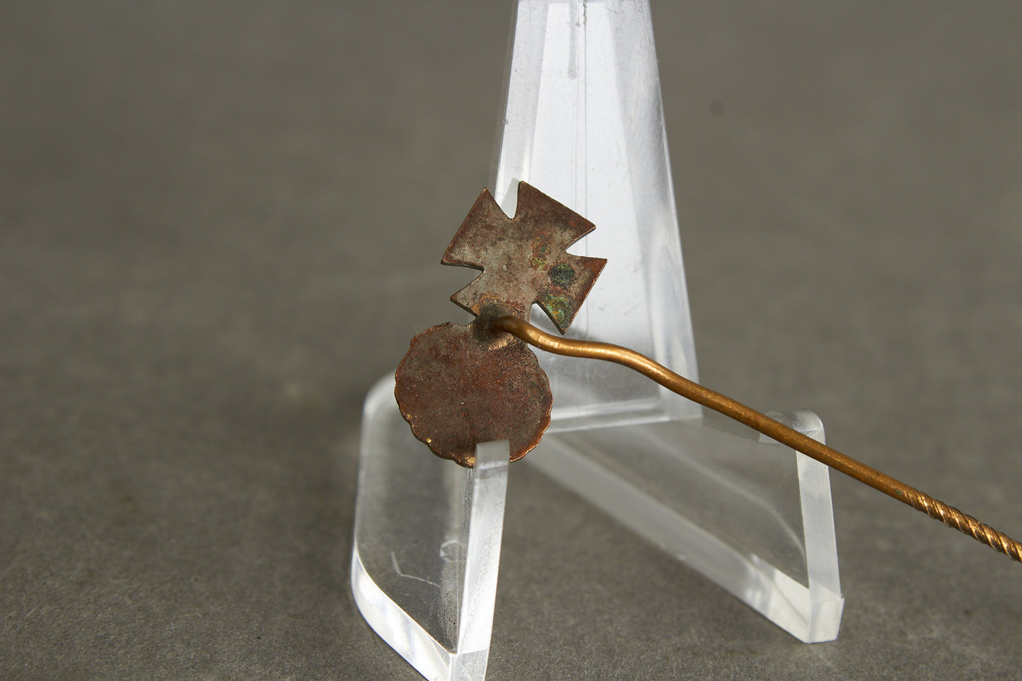 Miniature Iron Cross & Wound badge in Gold miniature stickpin. Original.