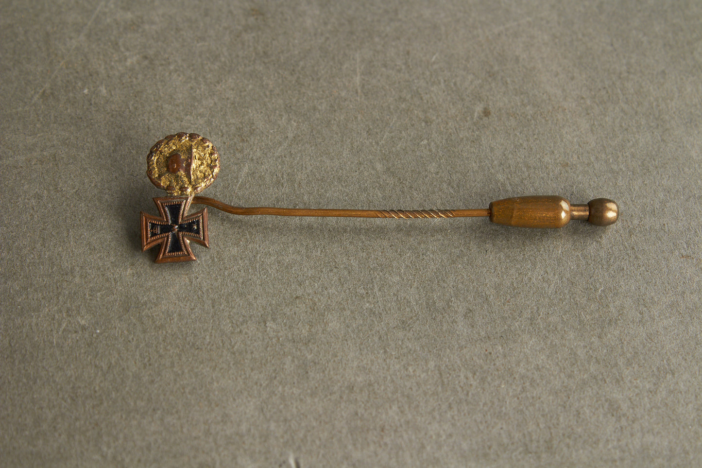 Miniature Iron Cross & Wound badge in Gold miniature stickpin. Original.