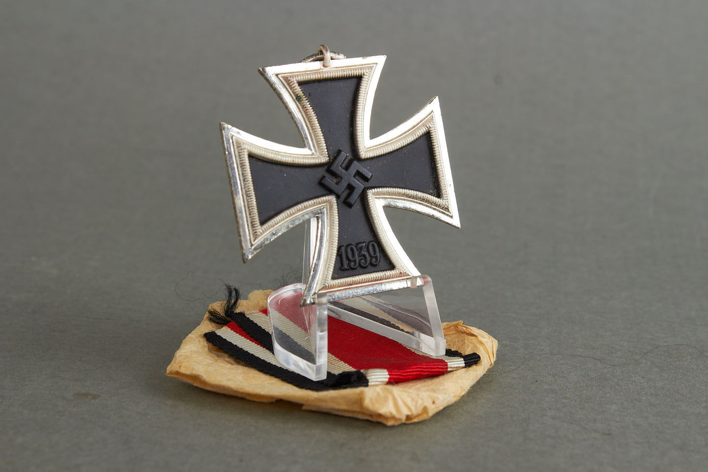 Iron Cross "Eisernes Kreuz" 2. Class. Unmarked. Mint condition. Original.