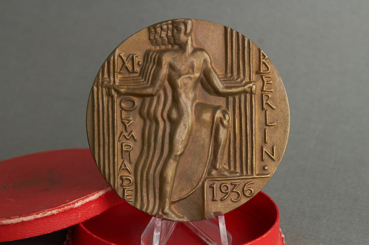 Olympiade Berlin 1936 "Ich rufe die Jugend der Welt!". In box. Rare. Original.
