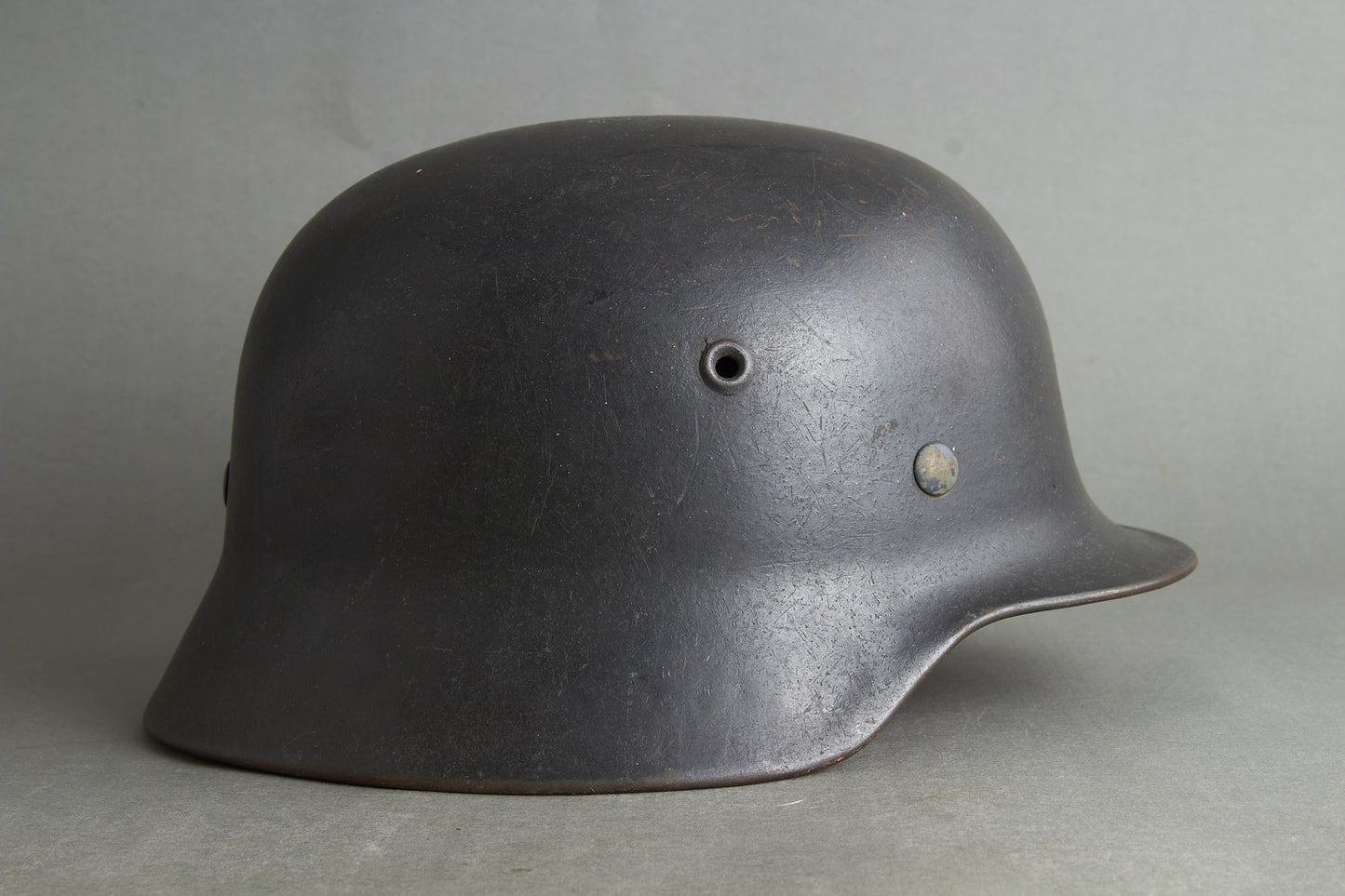 Luftwaffe M40 Single Decal Helmet. Original.