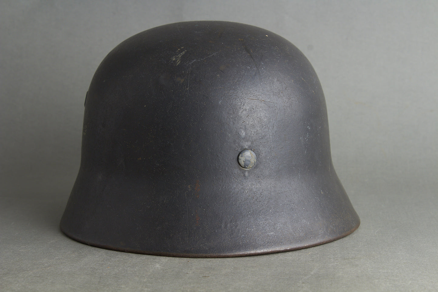 Luftwaffe M40 Single Decal Helmet. Original.