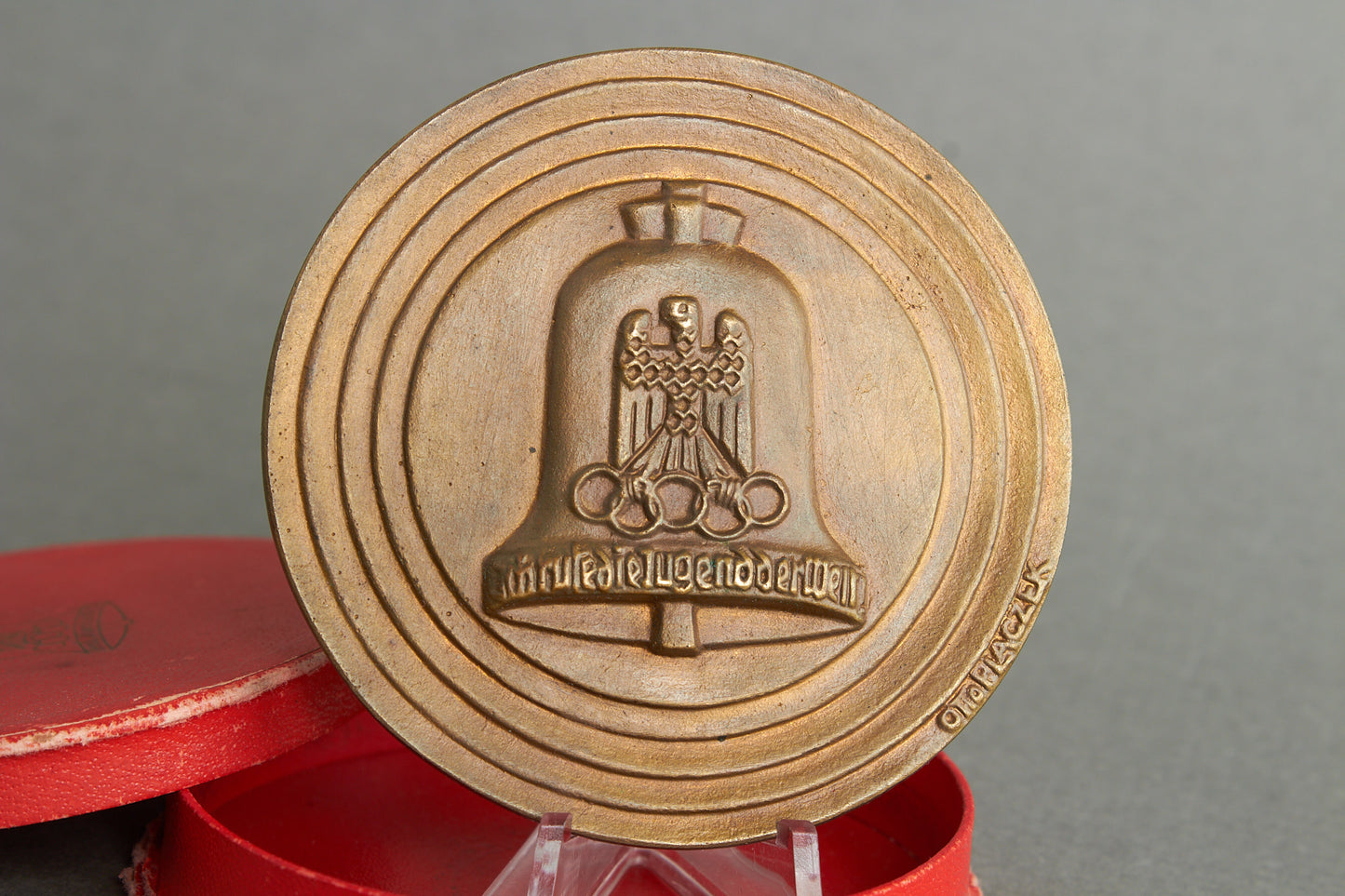 Olympiade Berlin 1936 "Ich rufe die Jugend der Welt!". In box. Rare. Original.