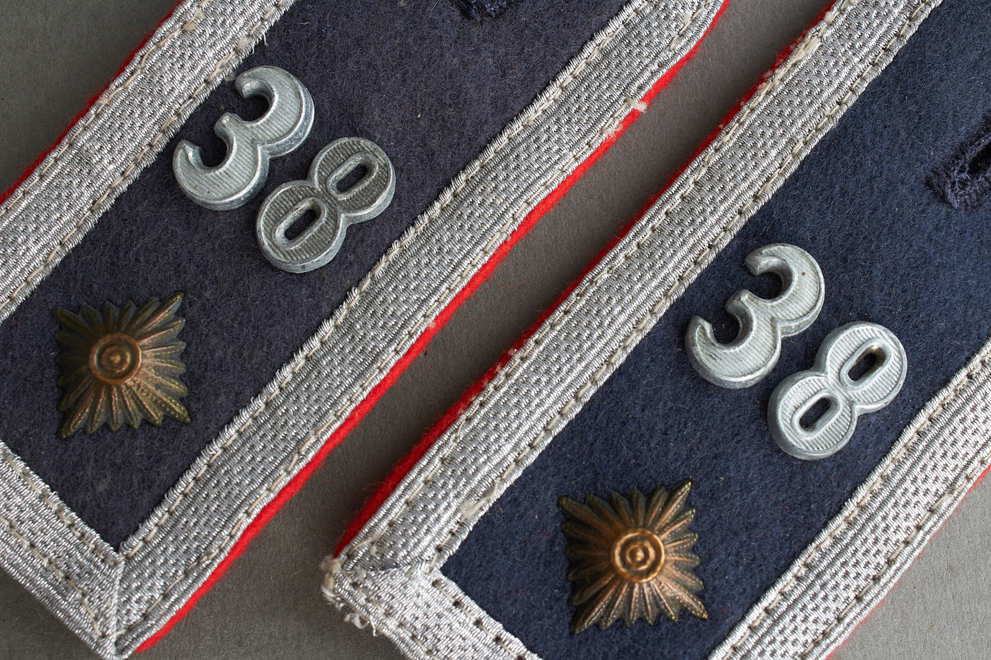 Luftwaffe "Flakartillerie" Shoulder Boards. "Slip on". Matching pair. Original.