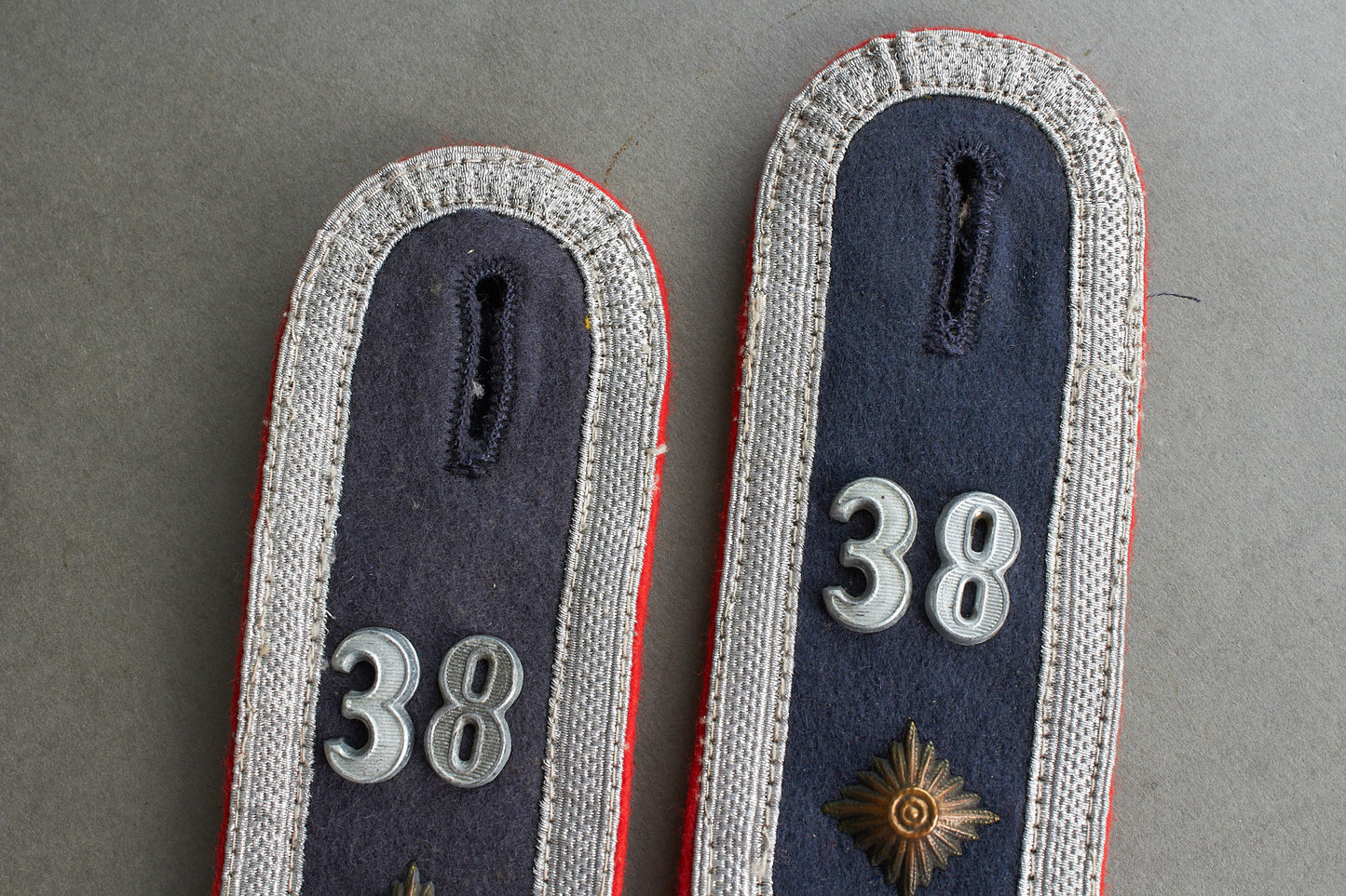 Luftwaffe "Flakartillerie" Shoulder Boards. "Slip on". Matching pair. Original.