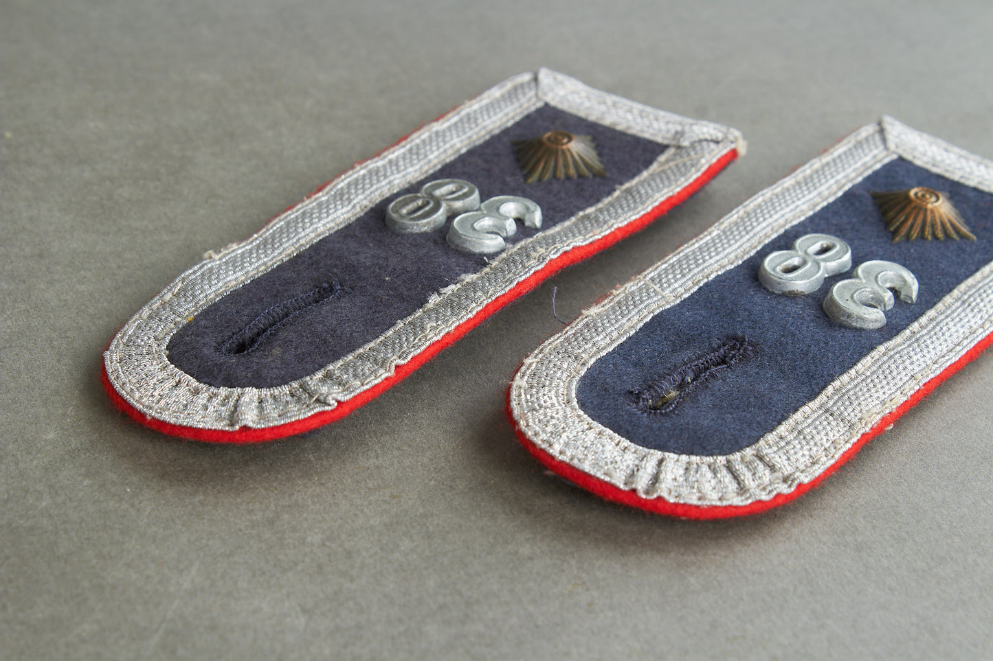 Luftwaffe "Flakartillerie" Shoulder Boards. "Slip on". Matching pair. Original.