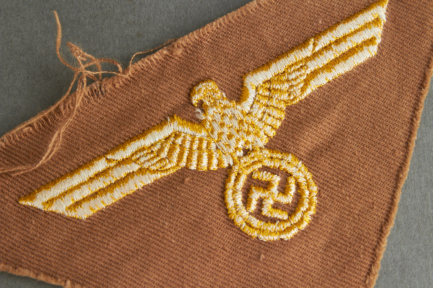Kriegsmarine Tropical/Südfront Breast Eagle for the "Tropenfeldbluse". Rare. Original.