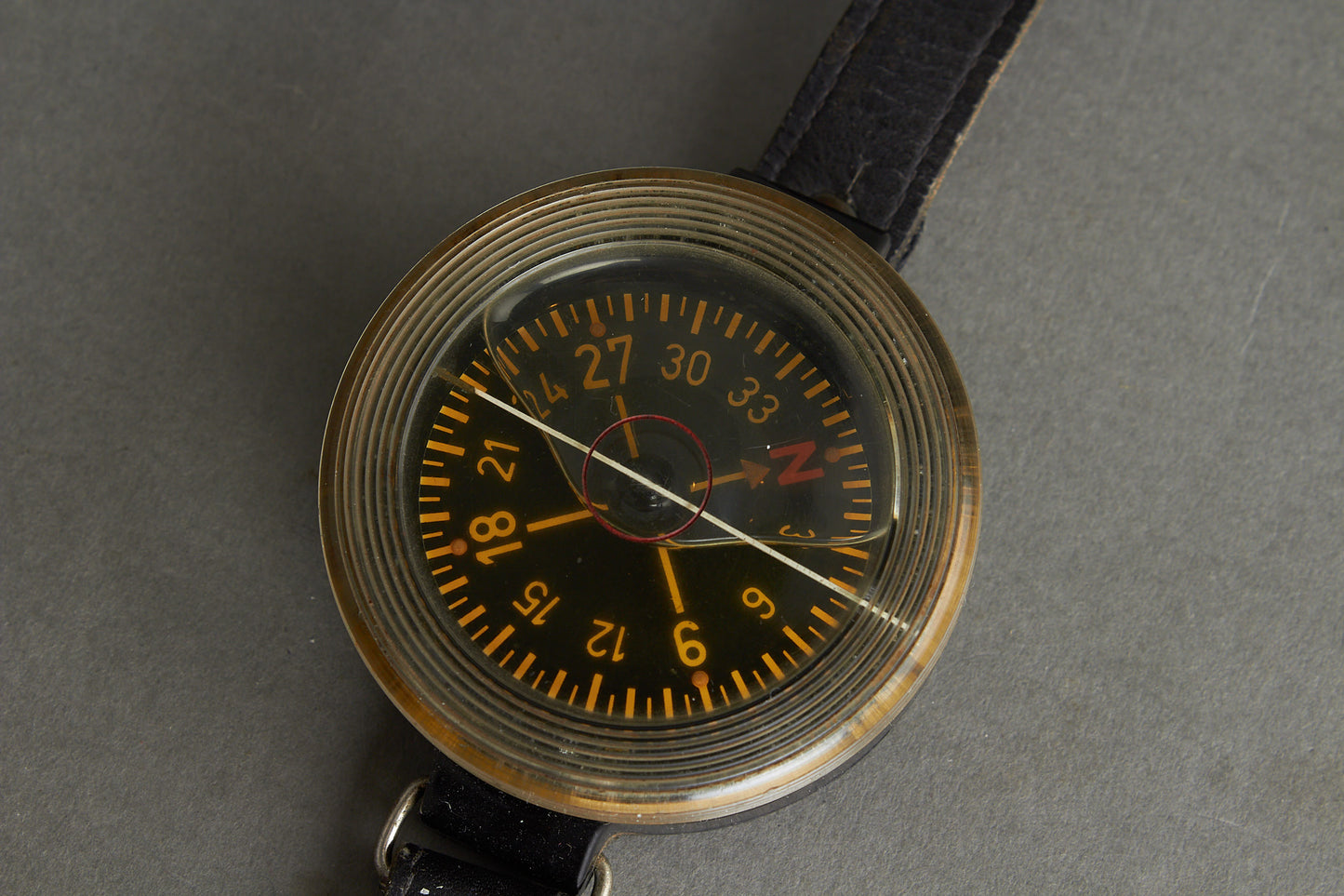 Luftwaffe AK39 (Armbandkompaß 39) Flight Personel Wrist Compass. Original.