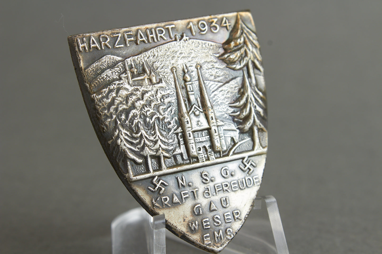 Kraft durch Freude (KdF) "Harzfahrt 1934" Tinnie. Original.