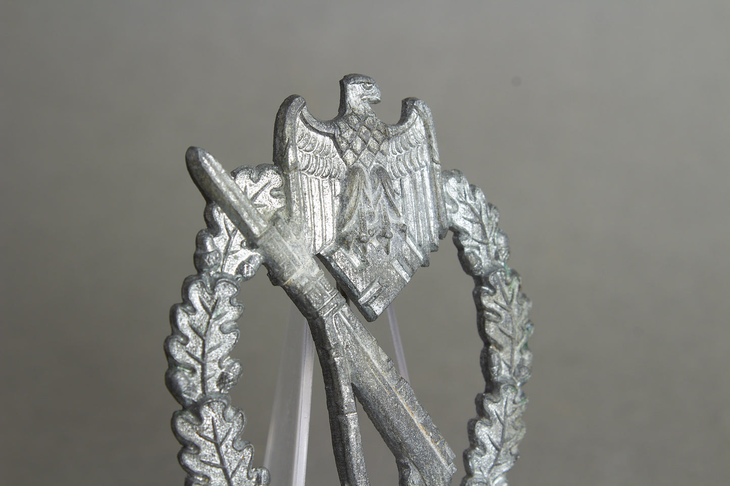 Infanterie Sturmabzeichen in silver. "Halb Hohl". Unmarked Steinhauer & Lück. Rare. Original.
