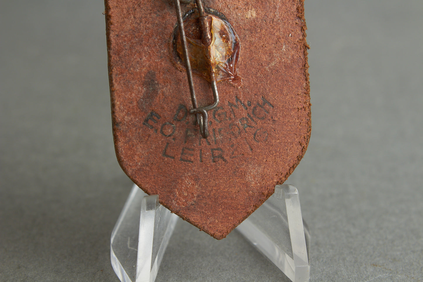 DRL "Deutscher Reichsbund für Leibesübungen" 1936 Tinnie. Original.