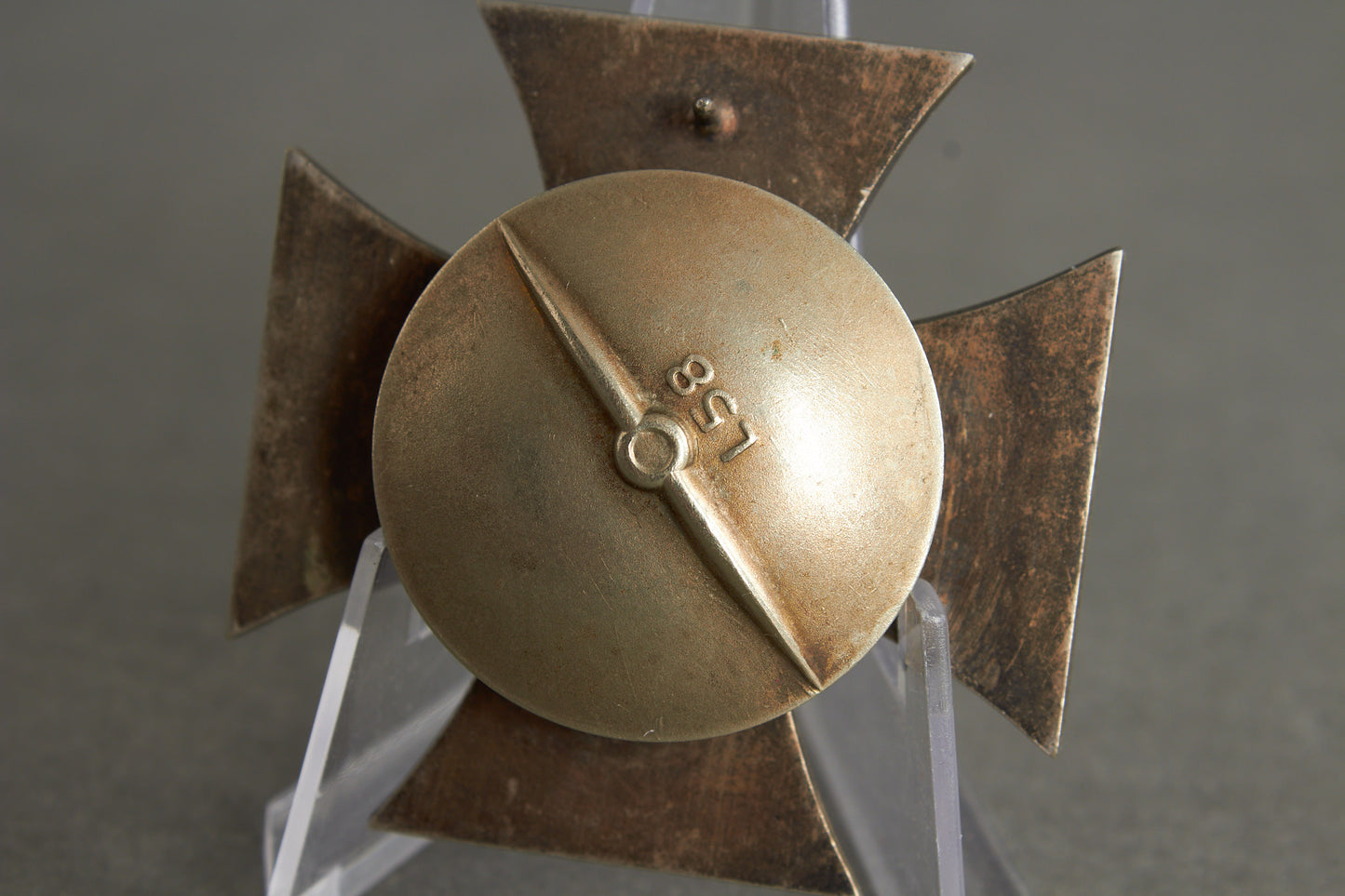 Iron Cross "Eisernes Kreuz" 1. Class Screw Back. Maker Marked L58. Original.