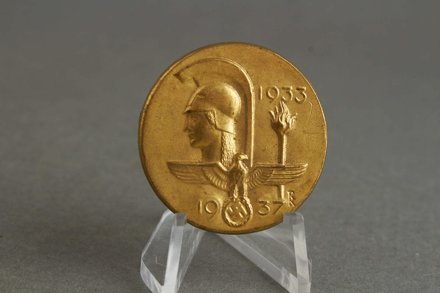 NSDAP "Haus der Deutschen Kunst 1937" Tinnie. Original.