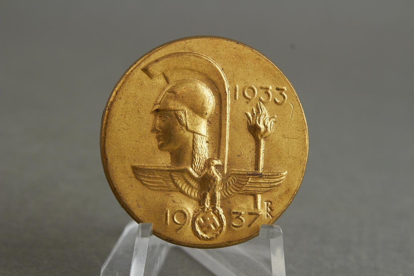 NSDAP "Haus der Deutschen Kunst 1937" Tinnie. Original.