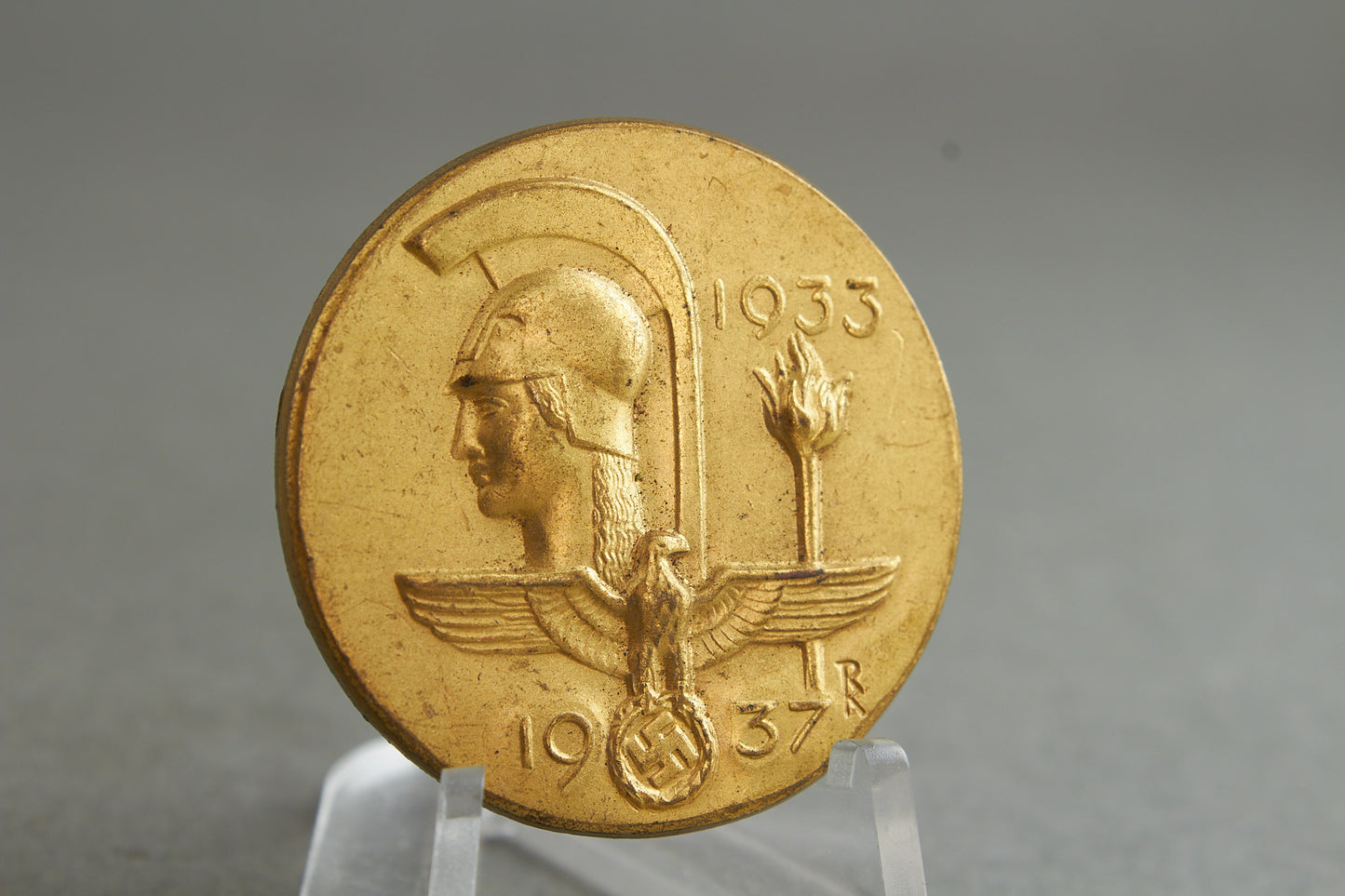 NSDAP "Haus der Deutschen Kunst 1937" Tinnie. Original.