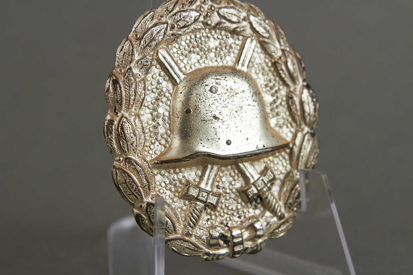 Wound Badge "Verwundetenabzeichen" in Silver. Original.