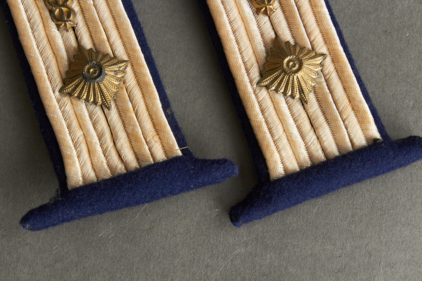 Kriegsmarine Shoulder Boards. Matching Pair. Original.