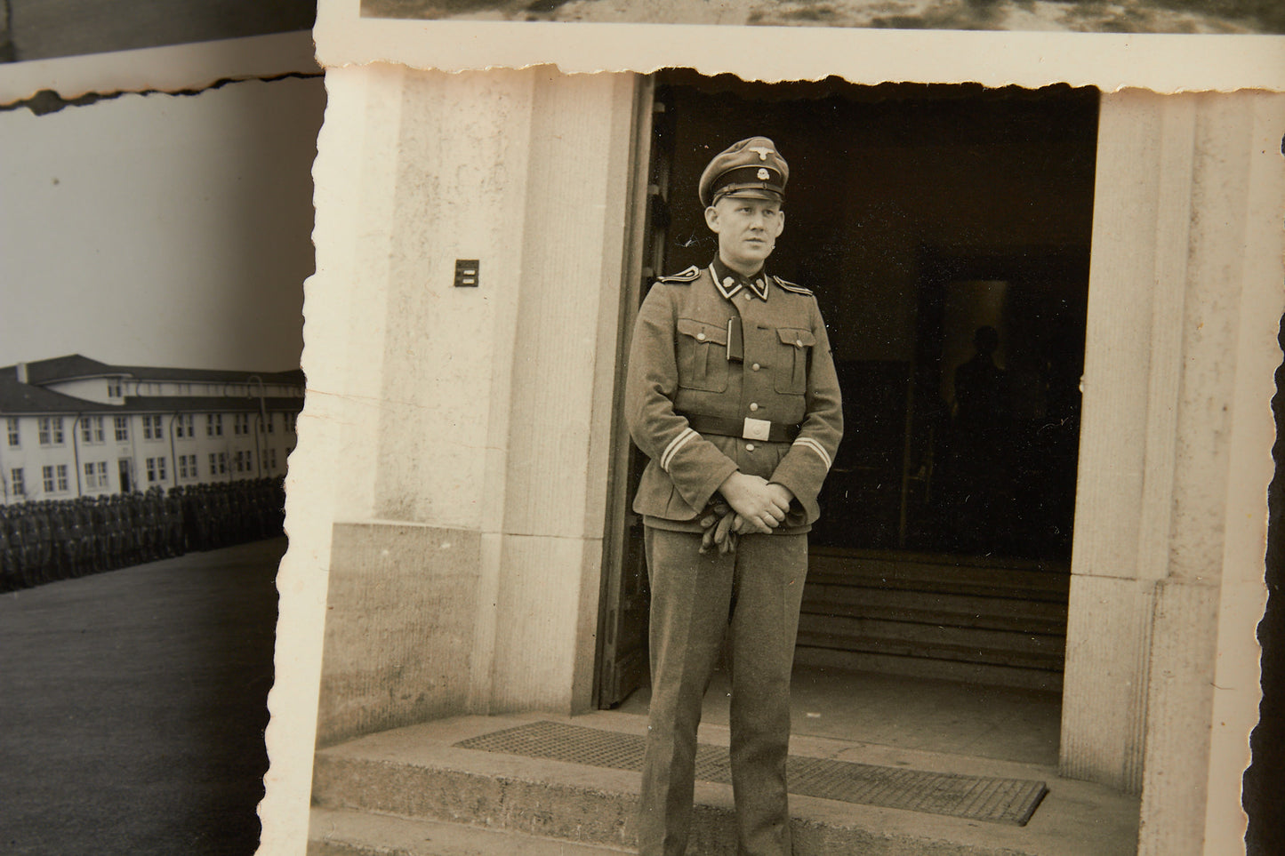 Schslewig Waffen-SS "Totenkopf" Soldbuch (SS-Pz.Gren. Ausb.u.Ers.Btl.3). Great Totenkopf pictures! Rare. Original.