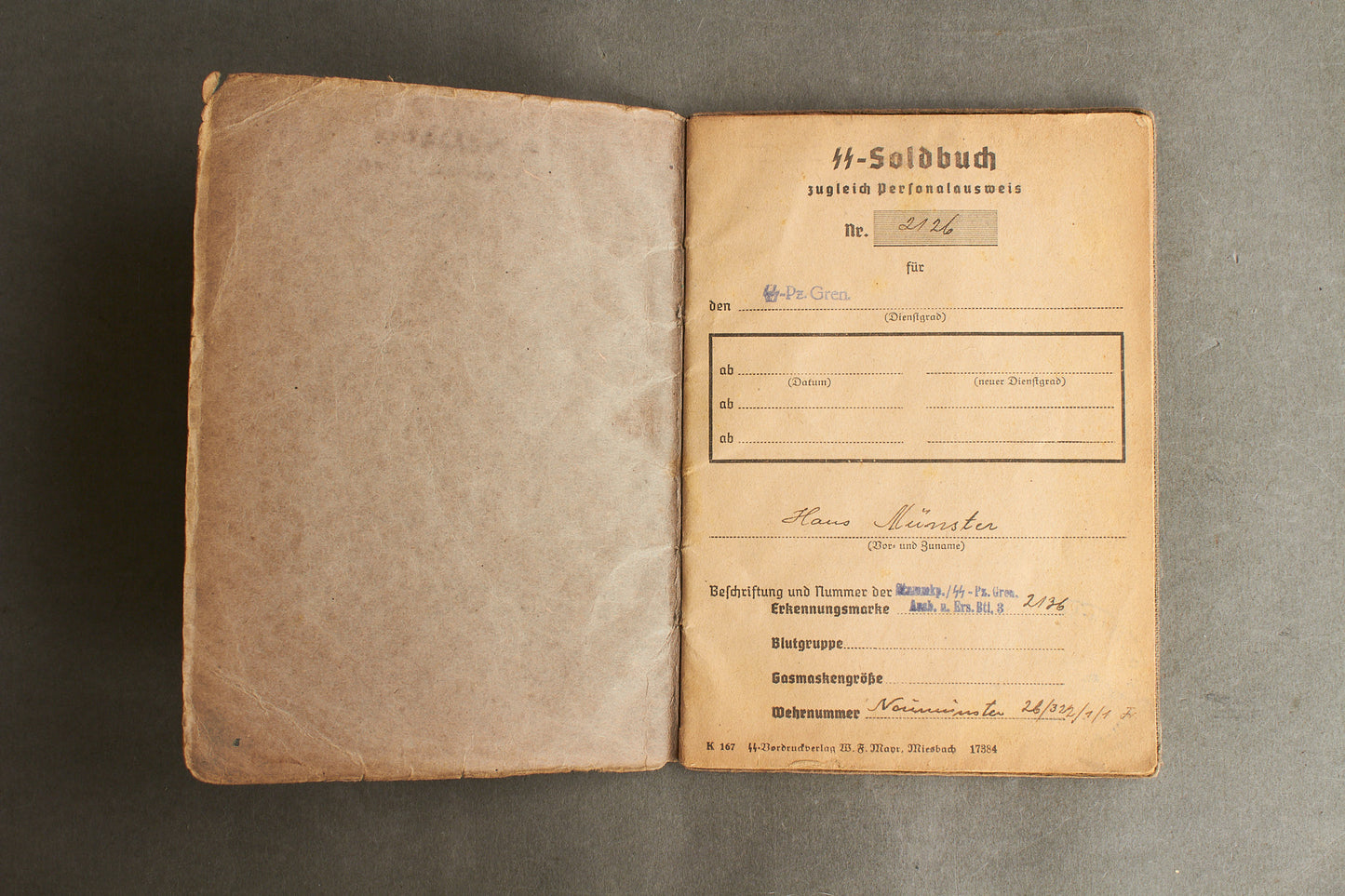 Schslewig Waffen-SS "Totenkopf" Soldbuch (SS-Pz.Gren. Ausb.u.Ers.Btl.3). Great Totenkopf pictures! Rare. Original.