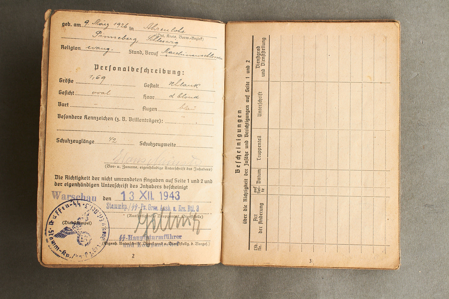 Schslewig Waffen-SS "Totenkopf" Soldbuch (SS-Pz.Gren. Ausb.u.Ers.Btl.3). Great Totenkopf pictures! Rare. Original.