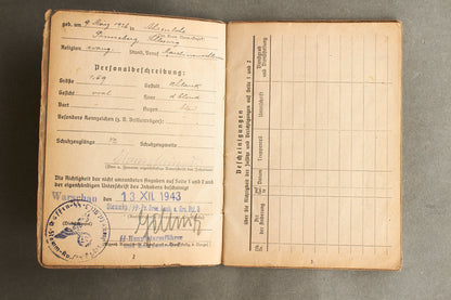 Schslewig Waffen-SS "Totenkopf" Soldbuch (SS-Pz.Gren. Ausb.u.Ers.Btl.3). Great Totenkopf pictures! Rare. Original.