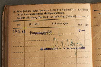 Schslewig Waffen-SS "Totenkopf" Soldbuch (SS-Pz.Gren. Ausb.u.Ers.Btl.3). Great Totenkopf pictures! Rare. Original.