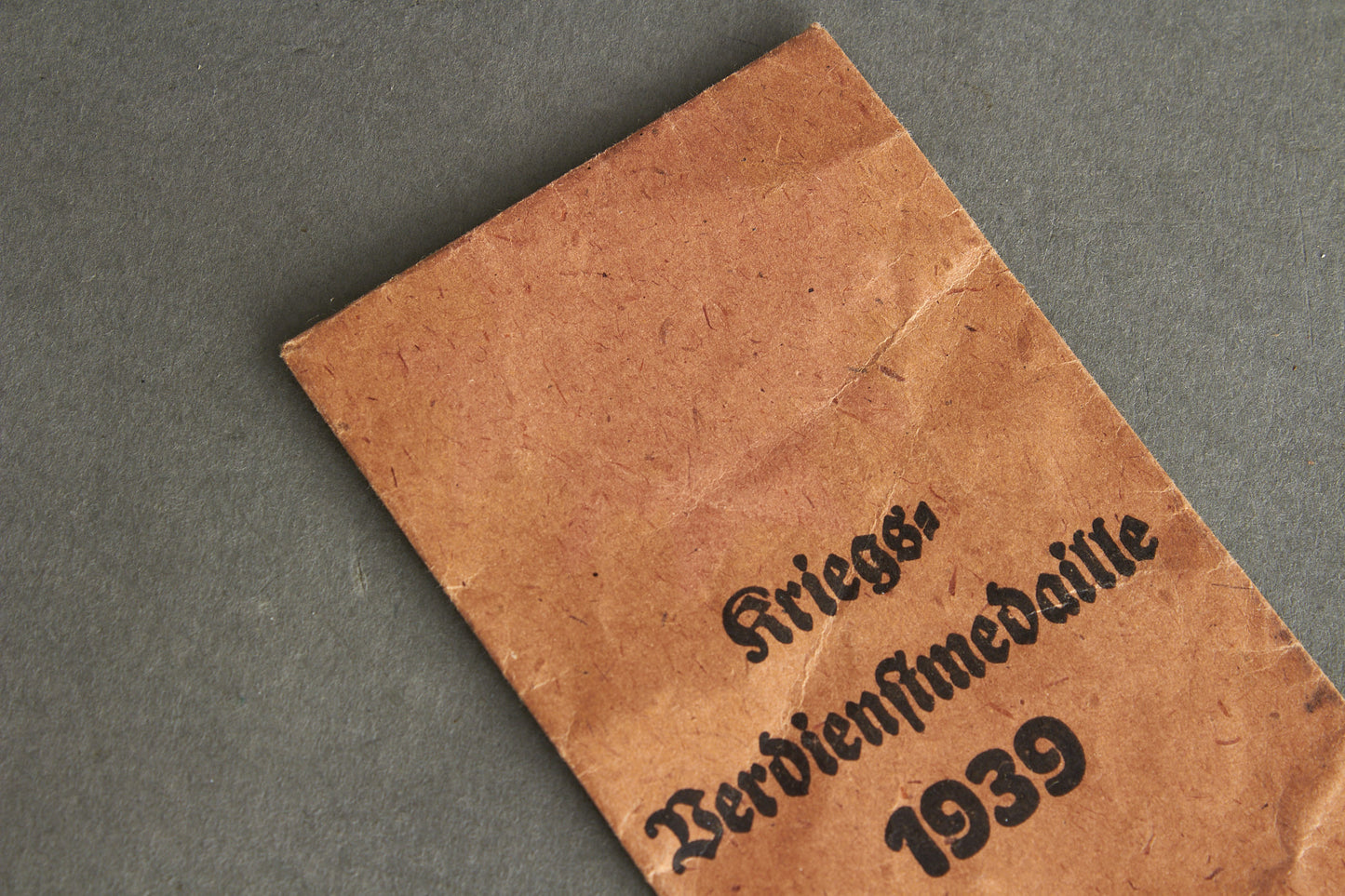 "Kriegsverdienstmedaille 1939" Envelope. Maker marked "Friedrich Orth". Original.